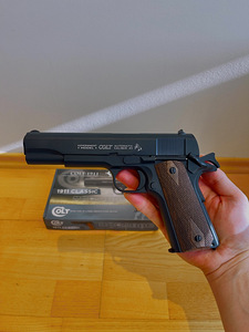 НОВЫЙ пневматический пистолет UMAREX Colt 1911 Classic 4,5 м (9 фото из 9)