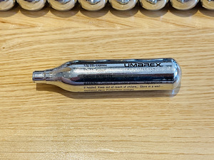 50tk UMAREX CO2 balloon kapsel 12g Airsoft-ile / õhkrelvale (3 foto / 4)