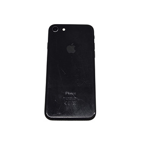 Смартфон Apple iPhone 8 64gb аку 76% (5 фото из 5)