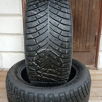 245/50/18 Michelin X-Ice North 4