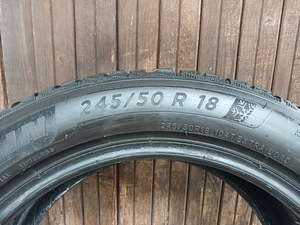 245/50/18 Michelin X-Ice North 4 (3 foto / 3)