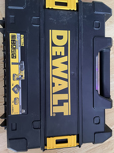 Dewalt (1 фото из 2)