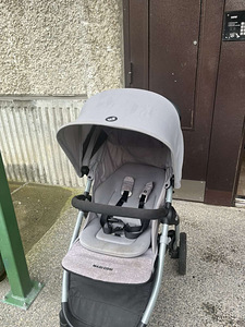 Коляска Maxi Cosi (2 фото из 4)