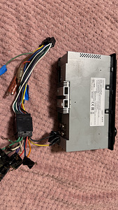 Автомагнитола Kenwood (2 фото из 3)