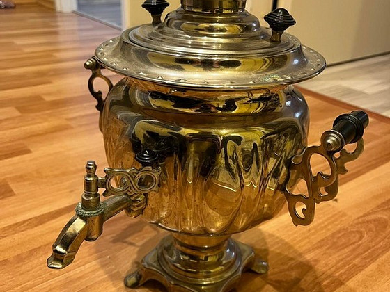 Elektriline samovar, valmistatud NSVL-is 1986. a