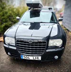 Chrysler 300c (1 фото из 3)