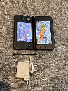Nintendo 3DS XL (1 foto / 5)