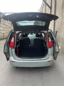 Mazda 5 (3 фото из 15)