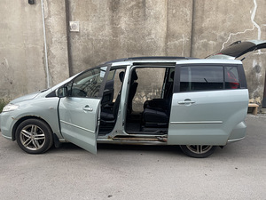 Mazda 5 (4 фото из 15)