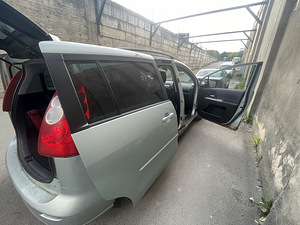 Mazda 5 (5 фото из 15)