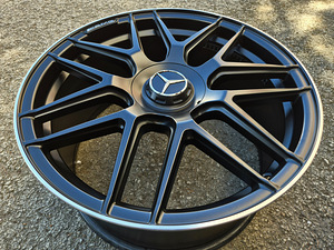 R20 Mercedes AMG erilaiused veljed rehvidega 5x112 - UUS (2 foto / 6)
