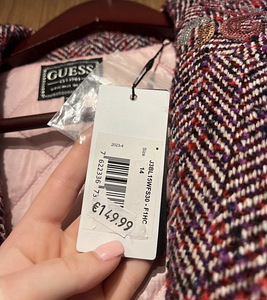 Пальто guess (4 фото из 6)
