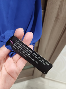 Uus asümmeetria top naistele etiketiga (4 foto / 6)