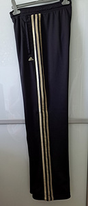 Спортивная одежда ADIDAS (4 фото из 8)