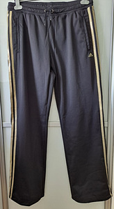 Спортивная одежда ADIDAS (5 фото из 8)