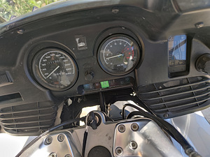 BMW r1150 rt (10 фото из 10)