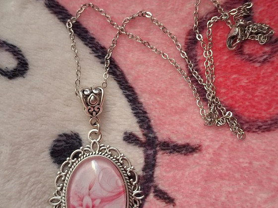 Pink flower necklace