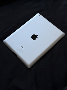 iPad Gen 2 (3 фото из 3)