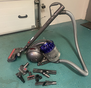 Dyson ball parquet (1 foto / 1)