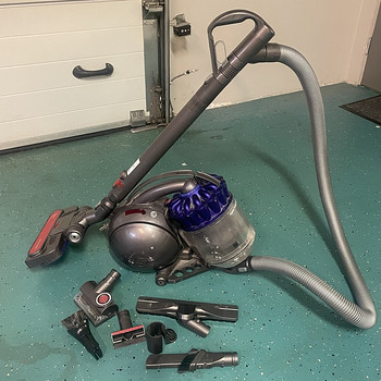 Dyson Ball Parquet