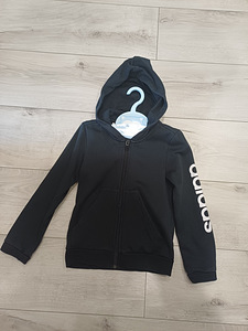 Adidas dressipusa poisile 116 (1 foto / 3)