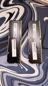 HyperX Fury DDR4 RGB 16 ГБ (2x8 ГБ) (2 фото из 3)