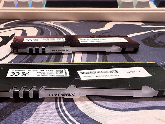 HyperX Fury DDR4 RGB 16 ГБ (2x8 ГБ)