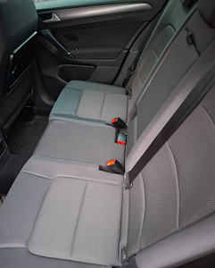 Volkswagen Golf Sportsvan (7 фото из 7)