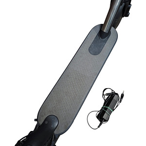 Elektritõukeratas Xiaomi Mi Scooter 1S + laadija (4 foto / 5)