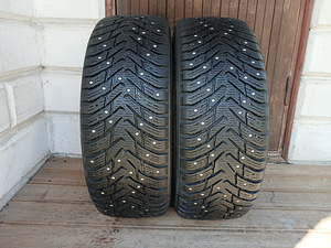 225/60/18 Nokian Hakkapeliitta 8 SUV (2 foto / 3)