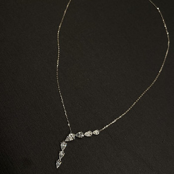 Kullast kaelakee teemantidega 2.04 ct