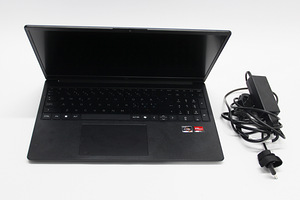 HP Laptop 15-fc0xxx (2 foto / 3)