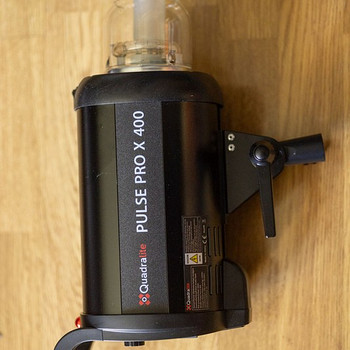 Студийная вспышка Quadralite Pulse Pro X 400