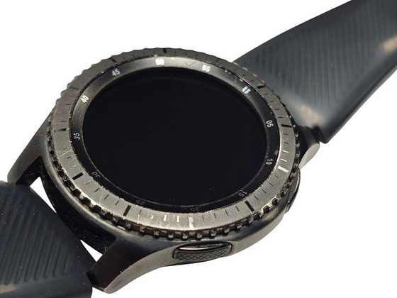 Nutikell Samsung Gear S3 Frontier + laadija