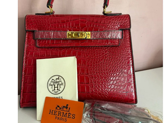 Hermese punane lakk kott,replica