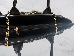 Chanel must kott (3 foto / 3)