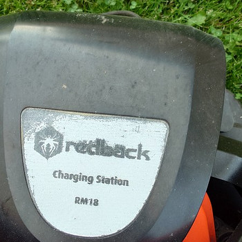 Redback RM18 robotniiduk