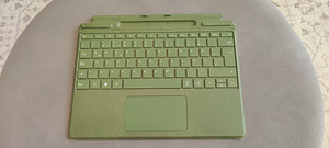 Microsoft Surface Pro 9 (5 фото из 5)