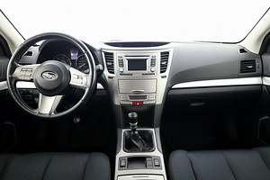 Subaru Legacy Comfort 4x4 2.0 TD 110kW (5 foto / 7)