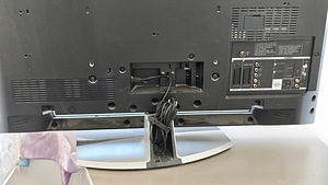 Sony Bravia KDL-37V4500 televiisor (4 foto / 8)