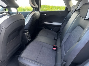 Renault Captur E-TECH PLUG-IN HYBRID 1.6 68кВт (8 фото из 10)