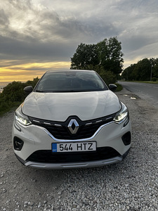 Renault Captur E-TECH PLUG-IN HYBRID 1.6 68кВт (5 фото из 10)