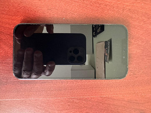 iPhone 12 pro (2 foto / 3)