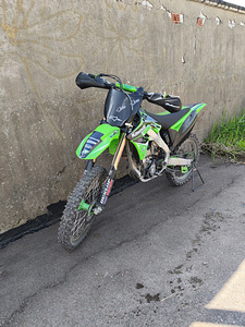 Kawasaki kx250f (2 фото из 9)