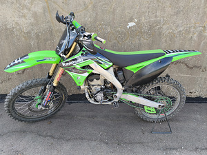 Kawasaki kx250f (5 фото из 9)
