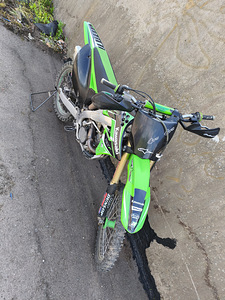 Kawasaki kx250f (8 фото из 9)
