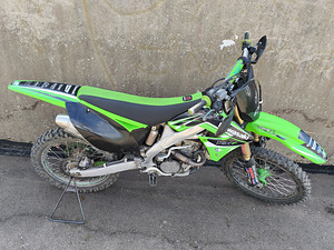 Kawasaki kx250f (9 фото из 9)