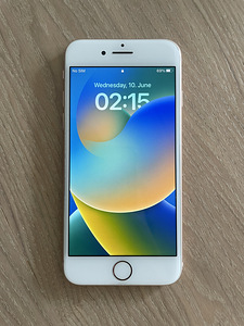 iPhone 8 - 64 GB (1 foto / 6)