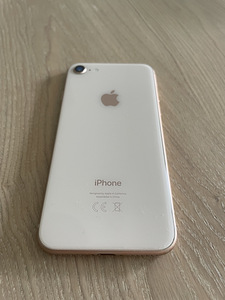 iPhone 8 - 64 GB (4 foto / 6)