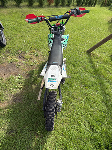 YCF 125 pilot (2 foto / 2)